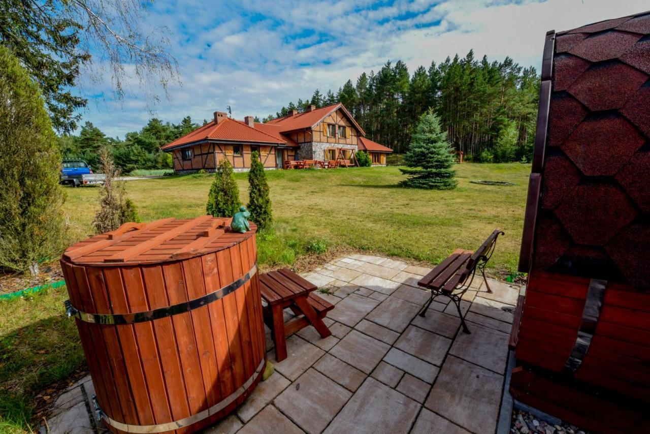 Winnica "Zabi Raj" Skarszewy Ngoại thất bức ảnh